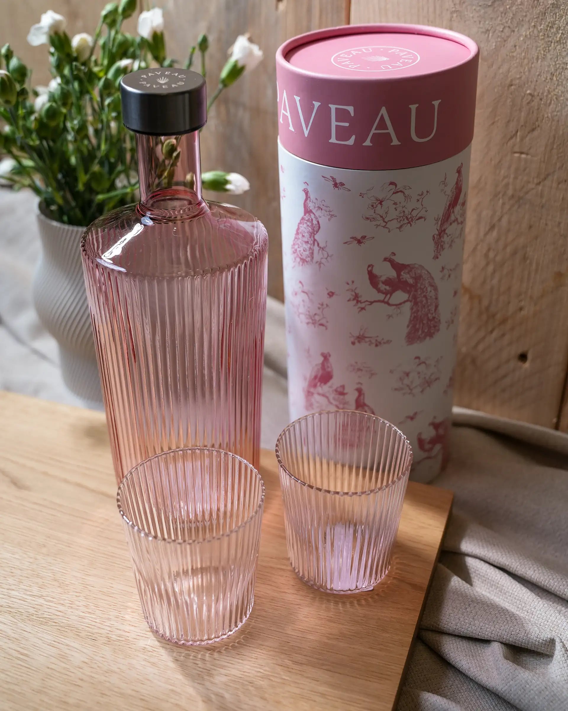 Paveau Ribbed Bottle