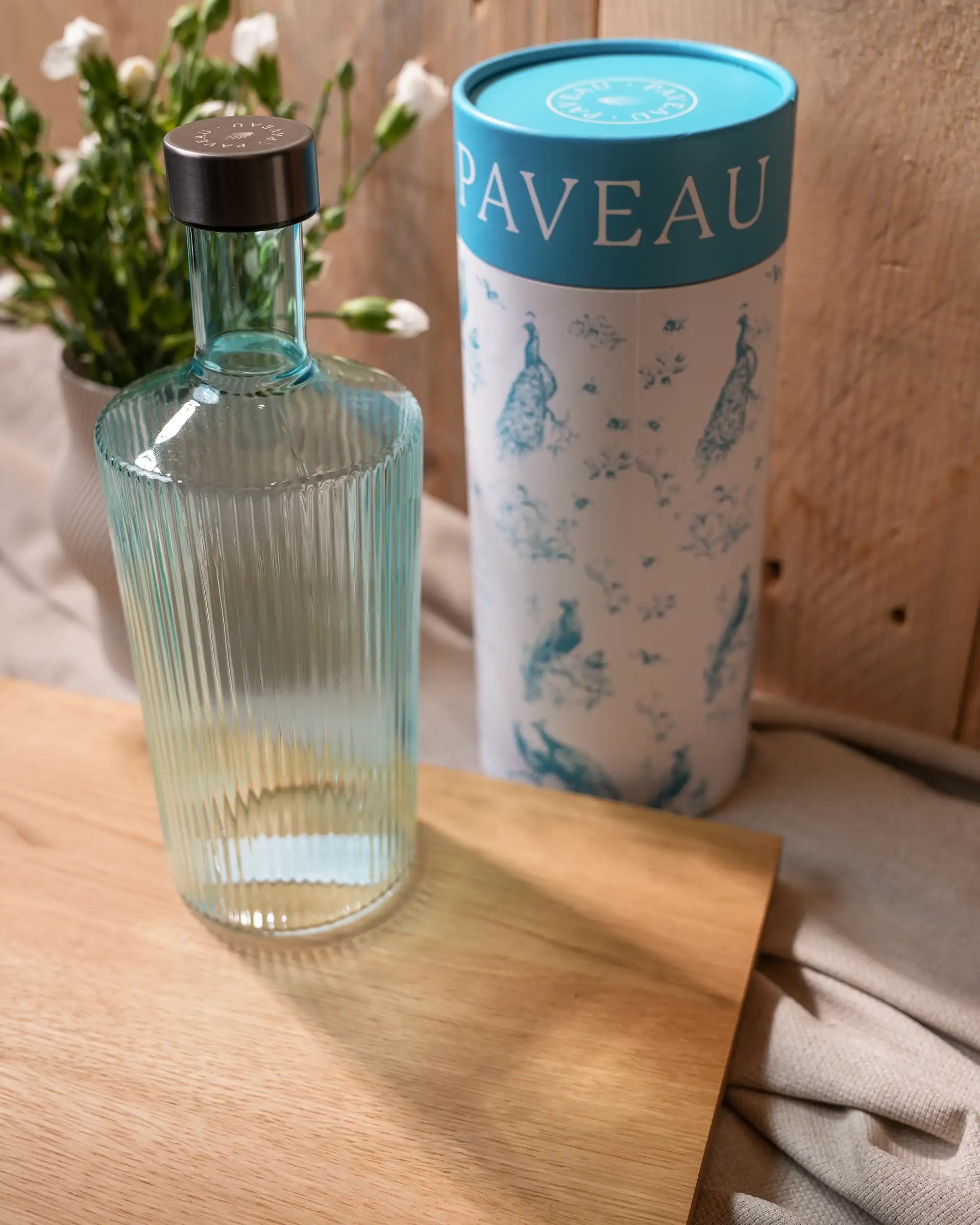 Paveau Ribbed Bottle