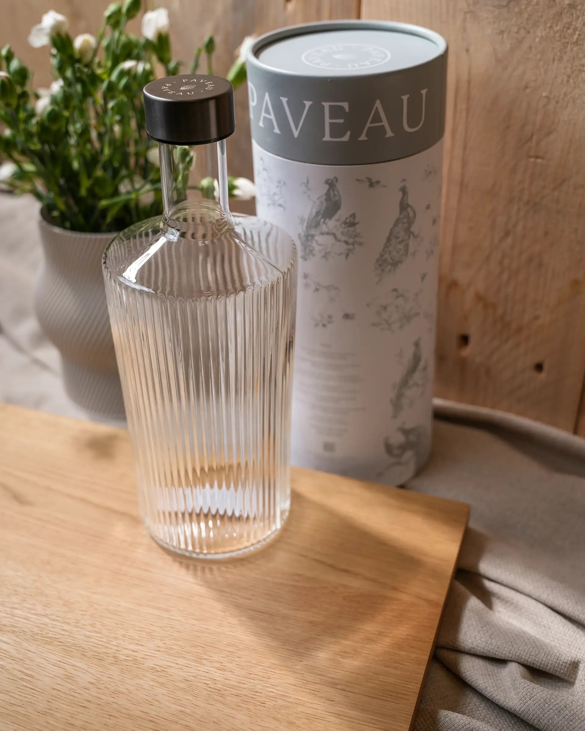 Paveau Ribbed Bottle